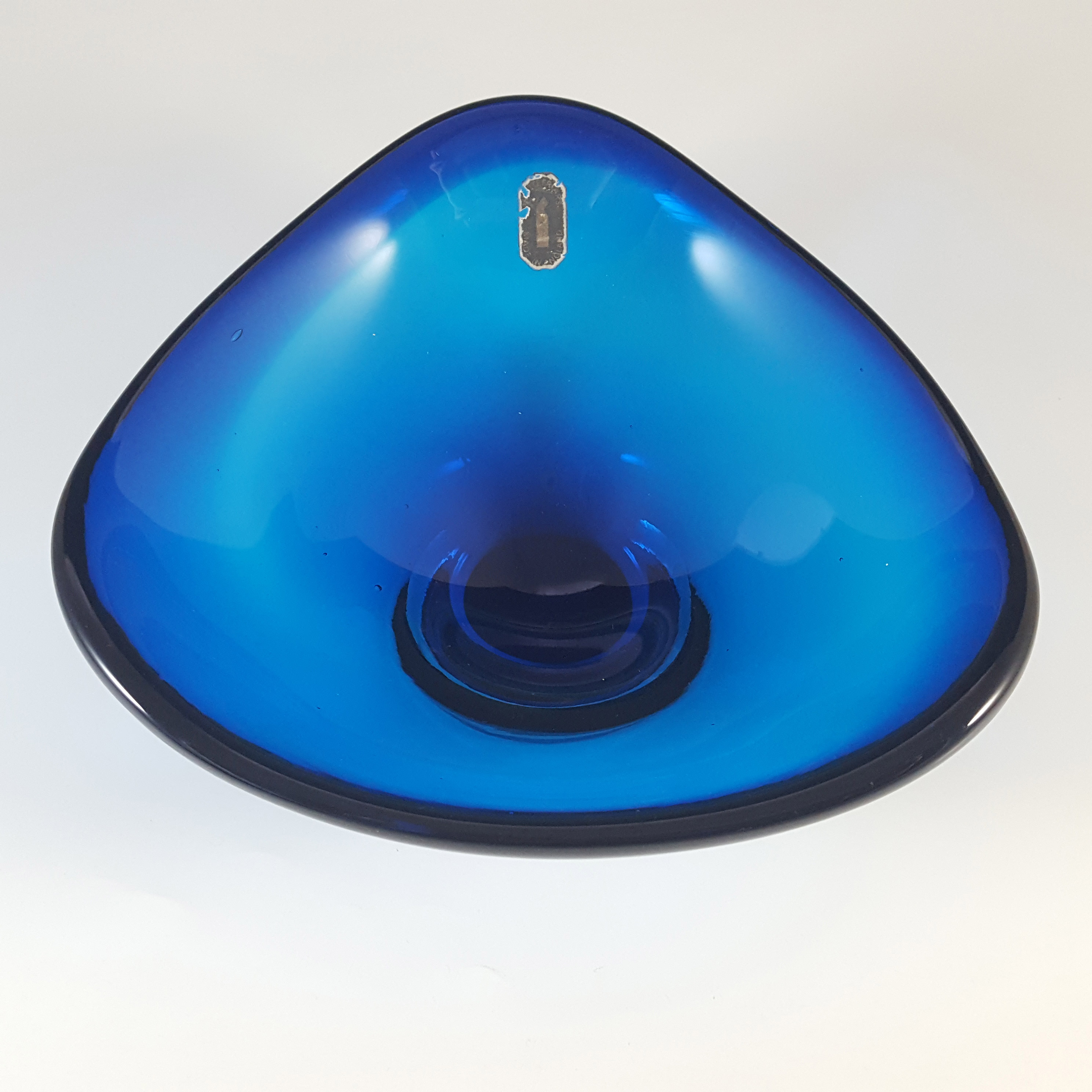 Whitefriars #9516 Cased Blue Glass Three Sided Bowl - Click Image to Close