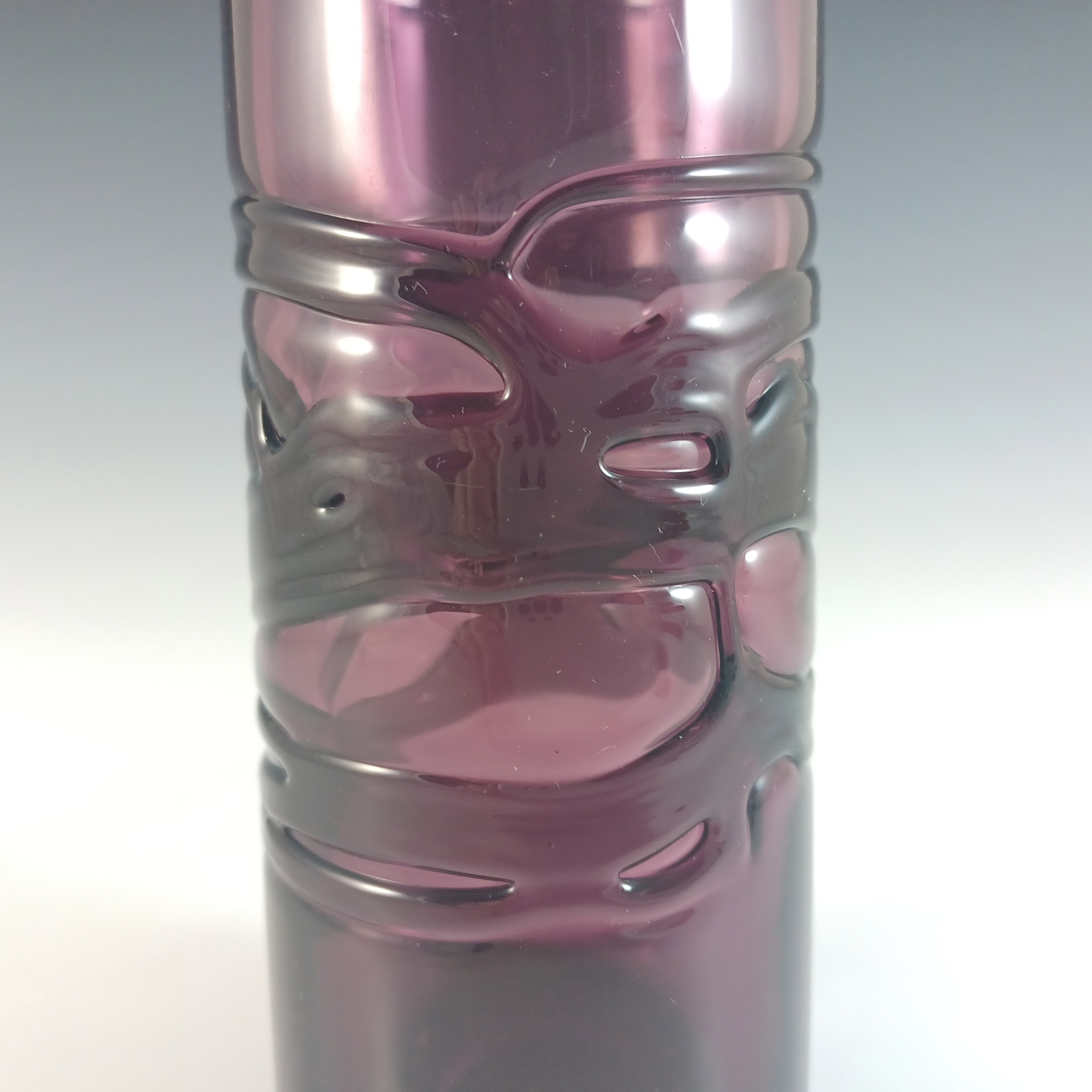 (image for) Whitefriars #9802 Baxter Aubergine Glass Random Strapped Vase - Click Image to Close