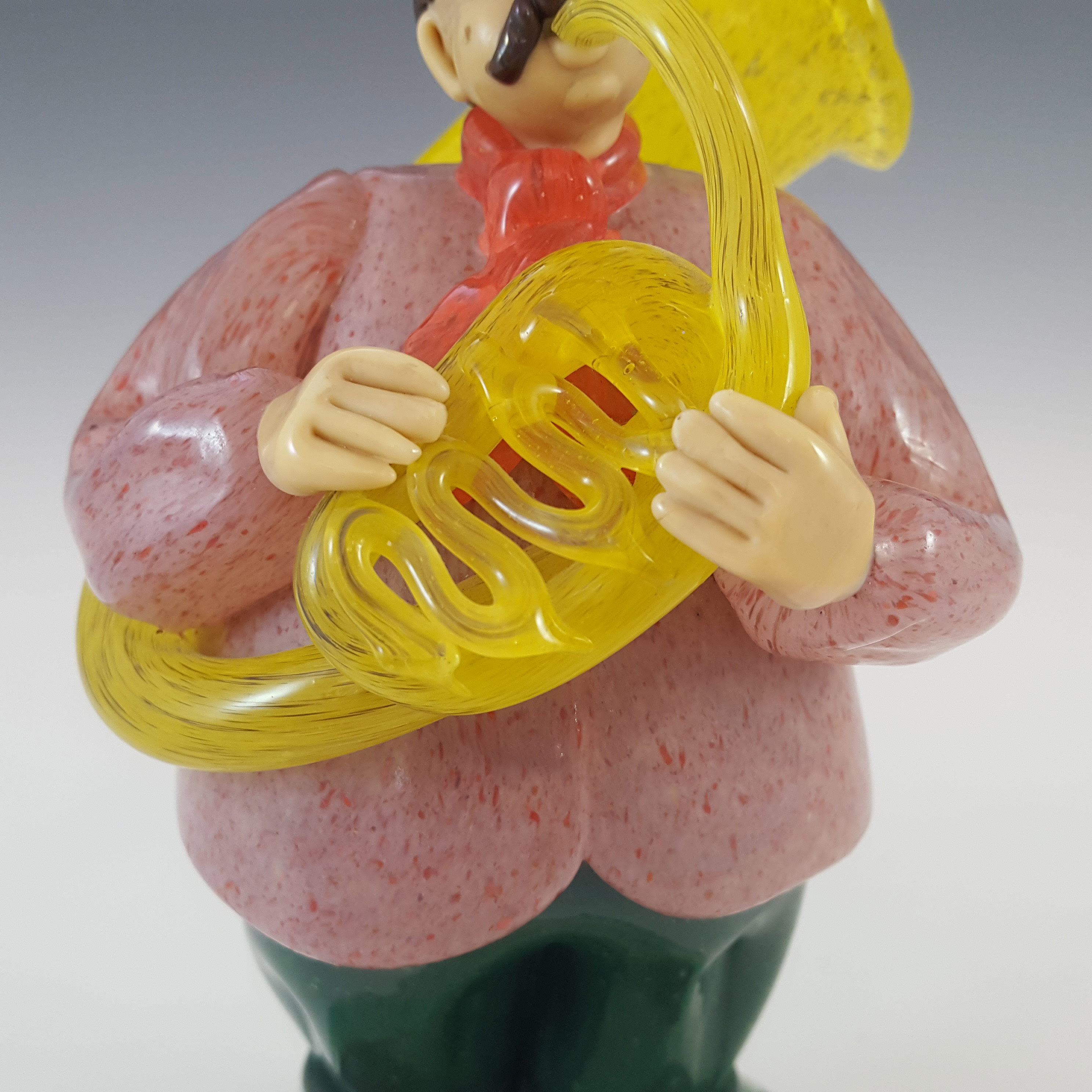 (image for) Zelezny Brod Sklo (ZBS) Czech Glass Figurine by Jaroslav Brychta - Click Image to Close