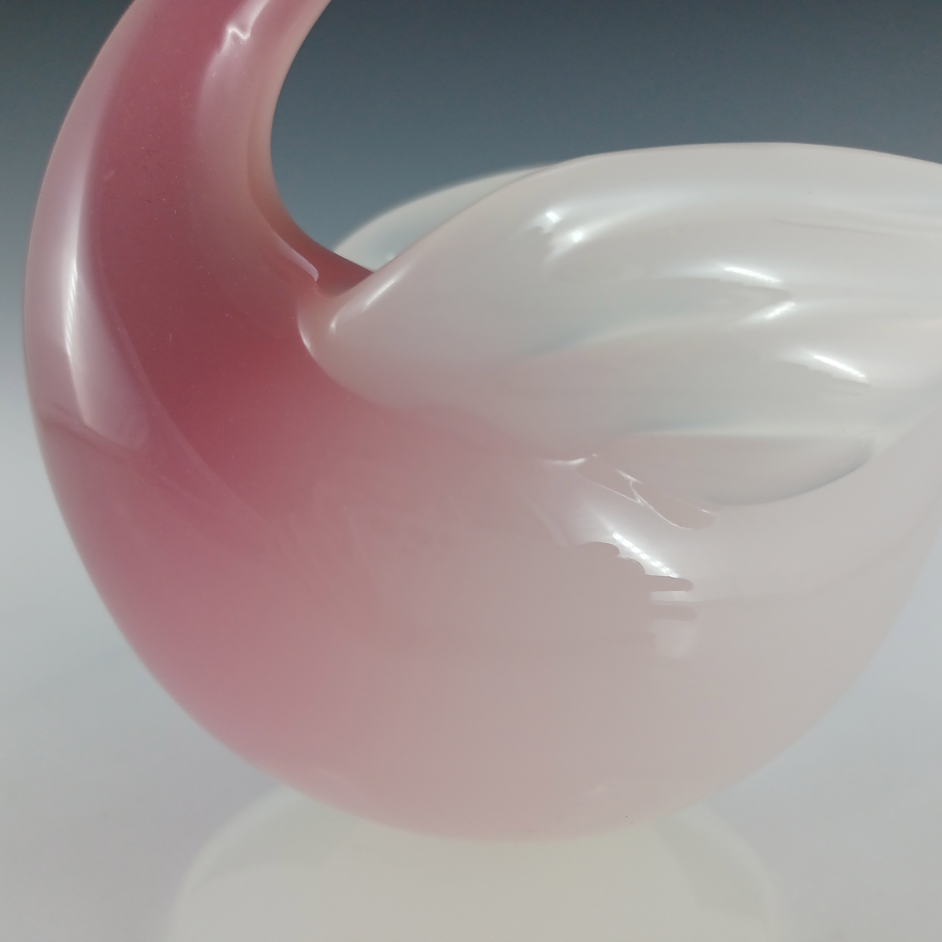 (image for) Archimede Seguso Alabastro Pink & White Murano Glass Swan - Click Image to Close