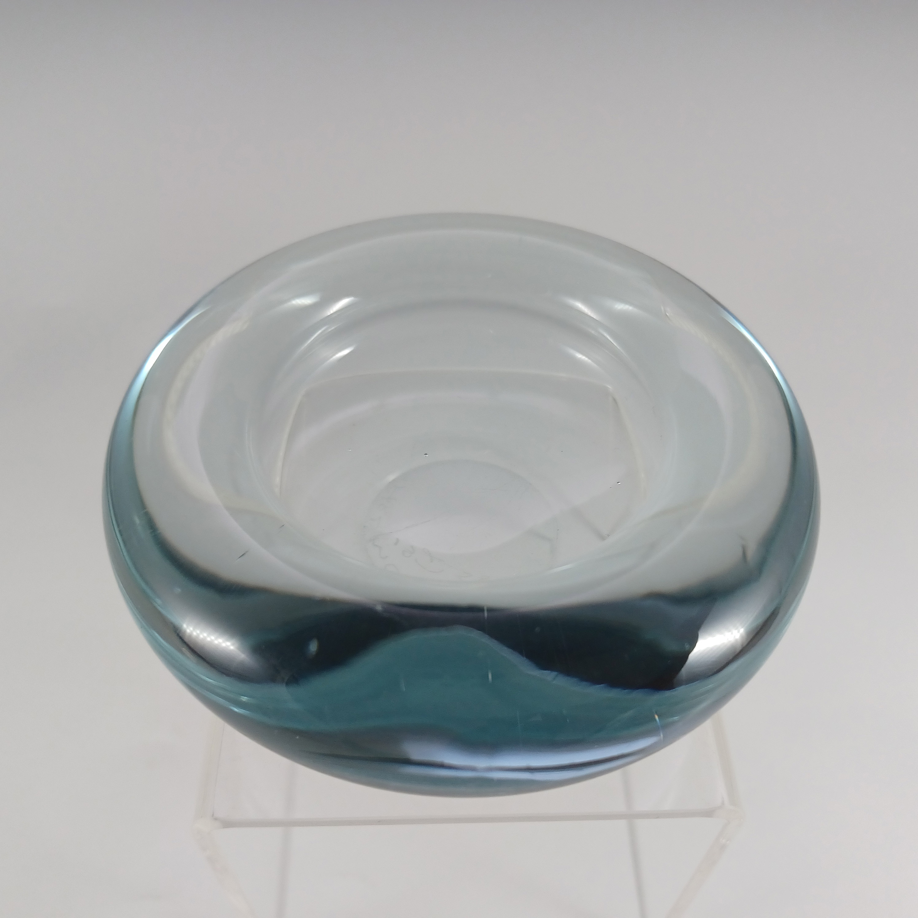 Holmegaard #15738 Per Lutken 'Akva' Blue Glass Bowl - Signed - Click Image to Close
