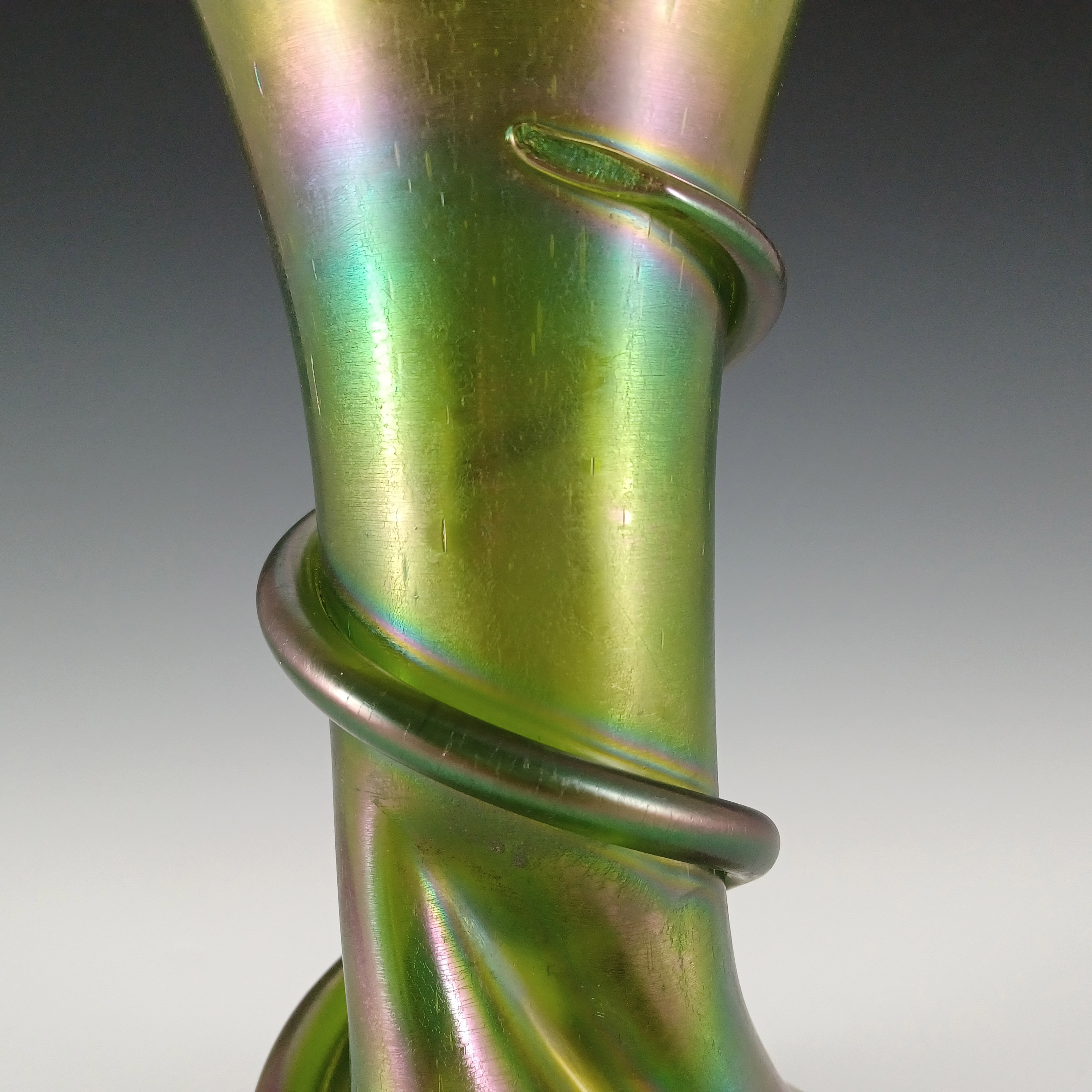 Rindskopf Art Nouveau Antique Green Glass Snake Trail Vase - Click Image to Close