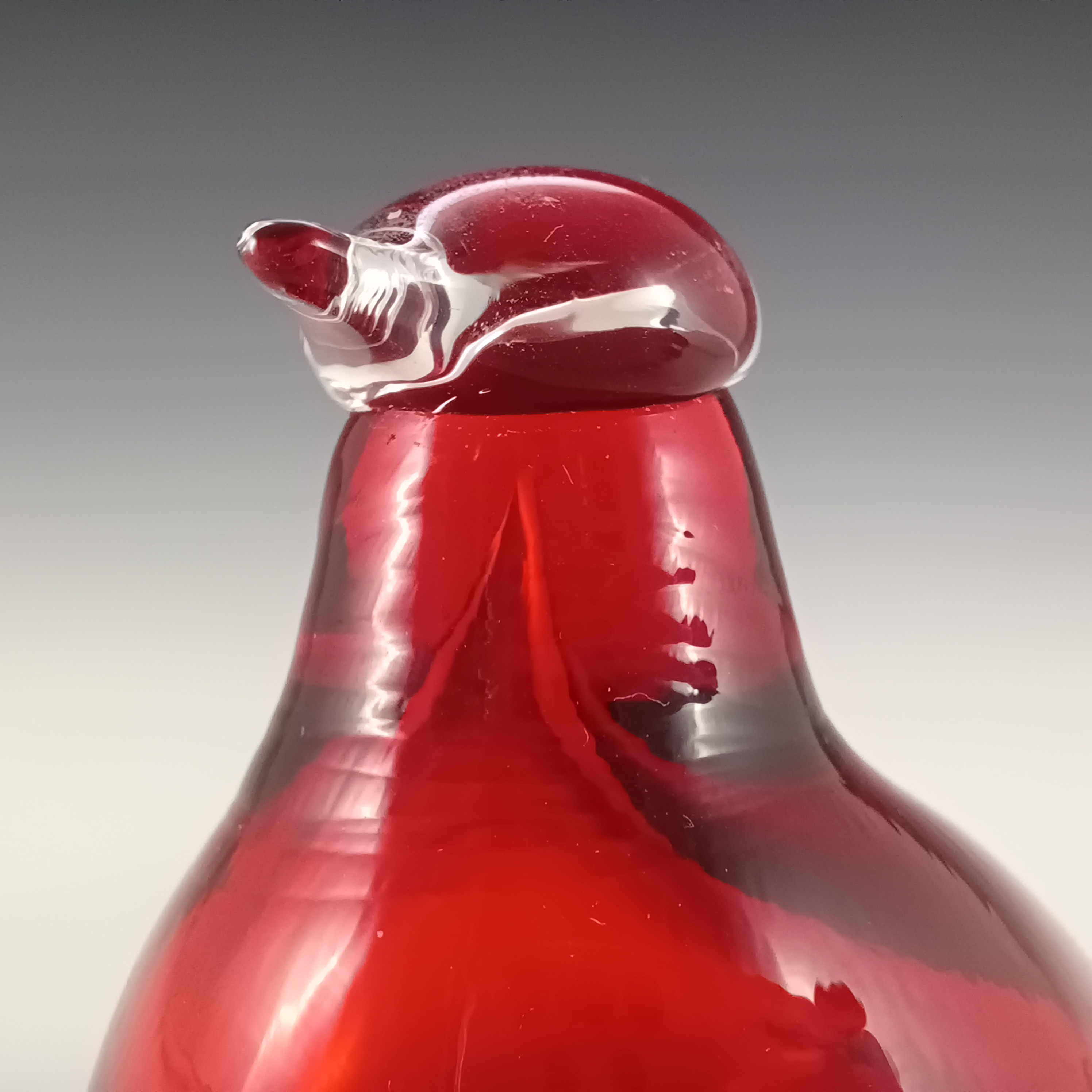 SIGNED Nuutajarvi Notsjo Oiva Toikka Red Glass 'Little Tern' Bird - Click Image to Close