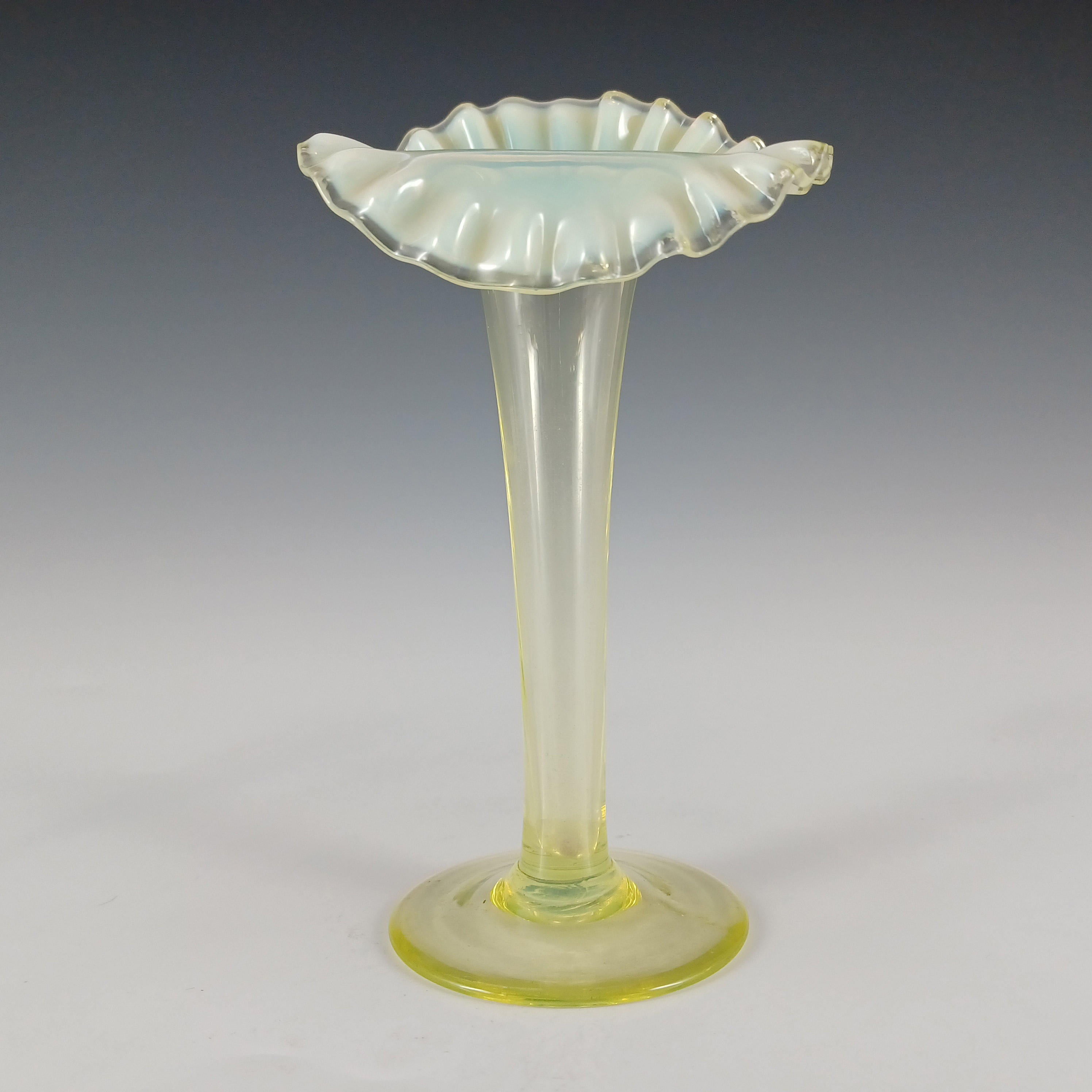 Burtles, Tate & Co Victorian 1890's Vaseline/Uranium Glass Pulpit Vase - Click Image to Close