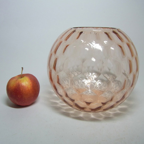 Borske Sklo 1950's Pink Glass Optical 'Honeycomb' Vase - Click Image to Close