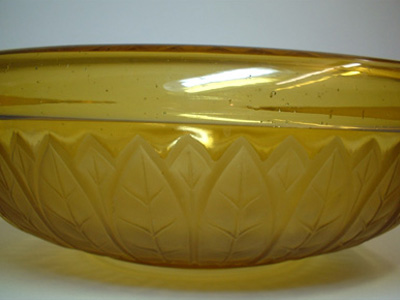 (image for) Large 1930s Vintage Art Deco Amber Glass Centerpiece Bowl - Click Image to Close