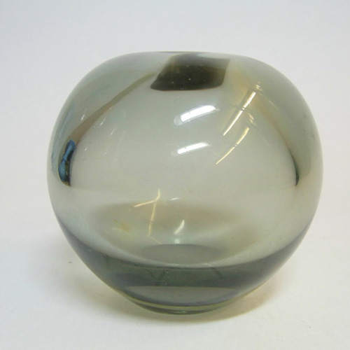 (image for) Holmegaard #15729 Smoky Glass 'Rondo' Vase by Per Lutken - Signed - Click Image to Close