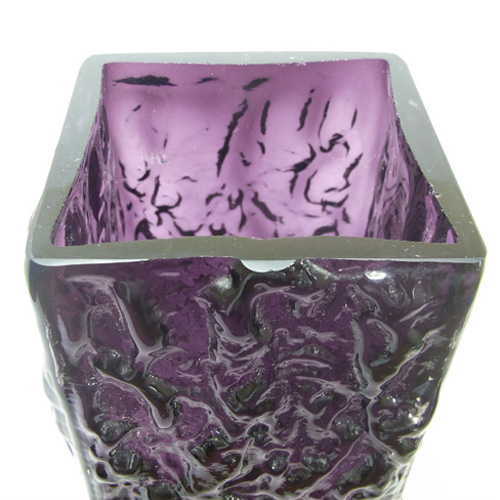 Ingrid/Ingridglas 1970s Purple Glass Bark Textured Vase - Click Image to Close