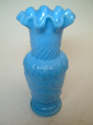 (image for) French Victorian Vintage Blue Milk Glass 'Leaf' Vase - Click Image to Close