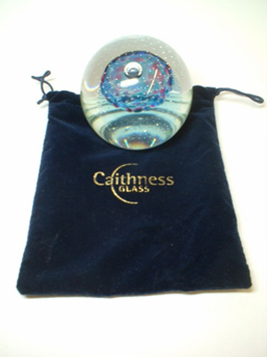 Caithness "Cupcake" Glass Paperweight/Paper Weight - Click Image to Close