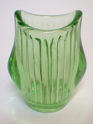(image for) Zabkowice Polish Green Glass 'Harfa' Vase by Eryka Trzewik Drost - Click Image to Close