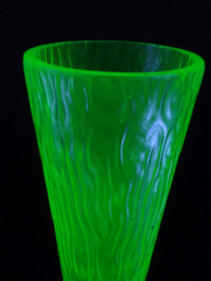 Art Nouveau 1900's Iridescent Uranium Green Glass Vase