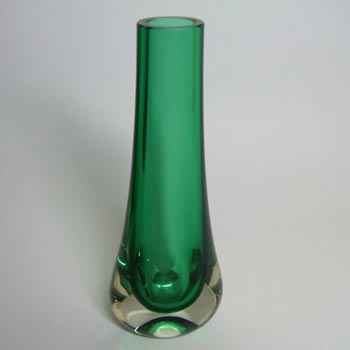 Whitefriars #9571 Baxter Meadow Green Glass Teardrop Vase